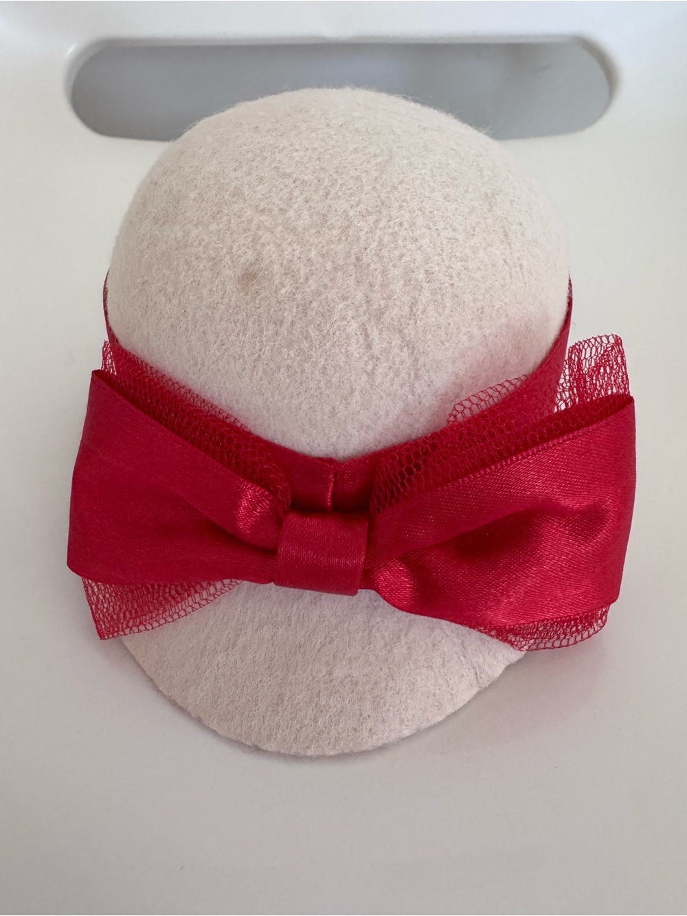 American Girl Doll Hat With Red Bow Kit's Accessories RETIRED Historical Hat - Picture 2 of 11